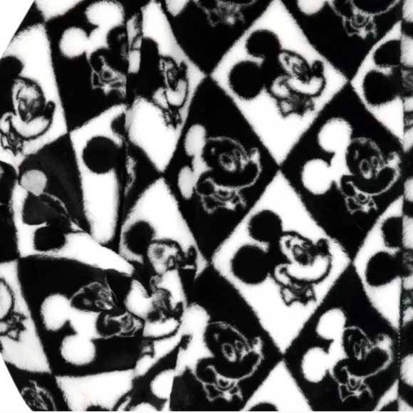 VHTF DISNEY FURRY FLEECE MICKEY BLACK AND WHITE SMALL S EUC - Picture 3 of 10